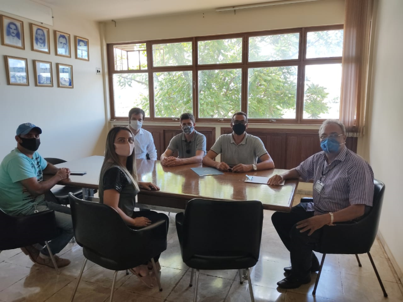 VISITA AO DEPARTAMENTO DE ESTRADAS E RODAGENS